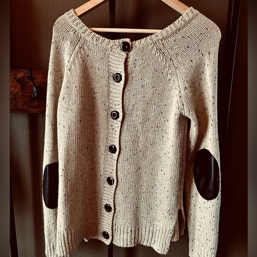 Market & Spruce Beige Speckled Sweater with Elbow Patches